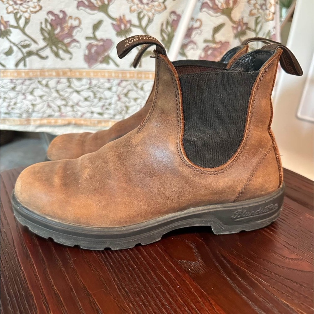 Blundstone unisex Brown Leather Boots